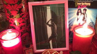 An Obsessed John Stamos Fan Reviews John Stamos's Ass